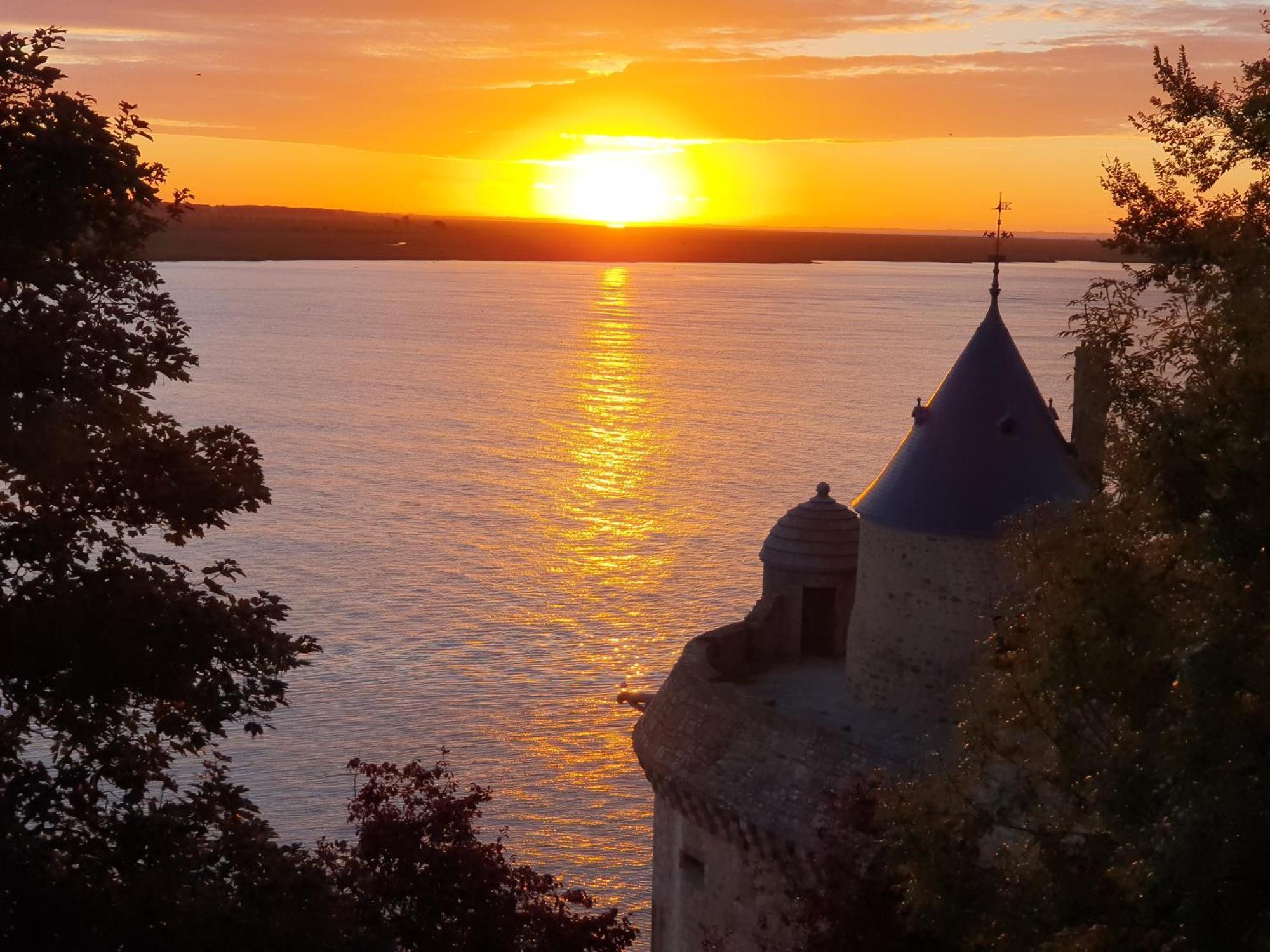 Bed and Breakfast La Bastide Du Moulin - Mont St Michel Moidrey Zewnętrze zdjęcie