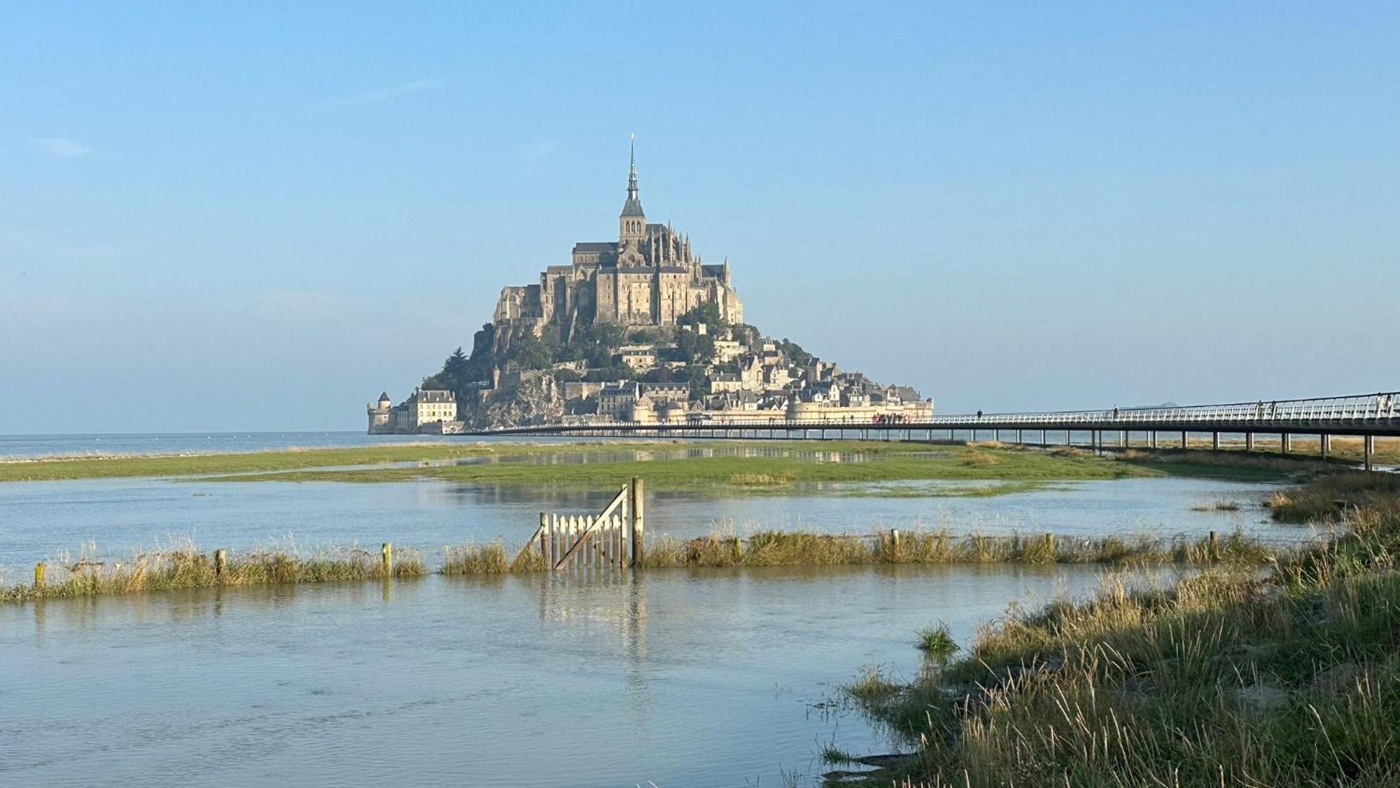 Bed and Breakfast La Bastide Du Moulin - Mont St Michel Moidrey Zewnętrze zdjęcie